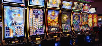 Philippines player browsing super casino on a mobile device outdoors